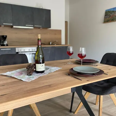 Ferienwohnung Weingut&Straußwirtschaft Vogel Vogtsburg Exterior foto